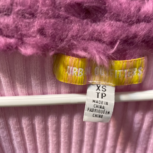 Urban top - Picture 3 of 3